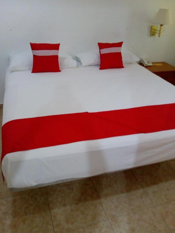 Hotel Gandhi Chetumal Zewnętrze zdjęcie