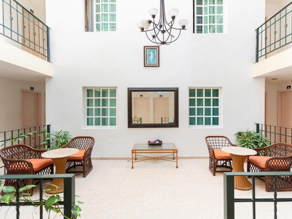 Hotel Gandhi Chetumal Zewnętrze zdjęcie